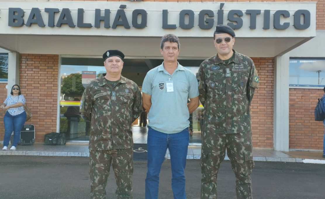 Secretário da 372ª Junta de Serviço Militar de São Pedro do Iguaçu participa de Simpósio.